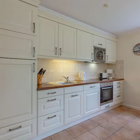 Apartament Nelsum Eg L *